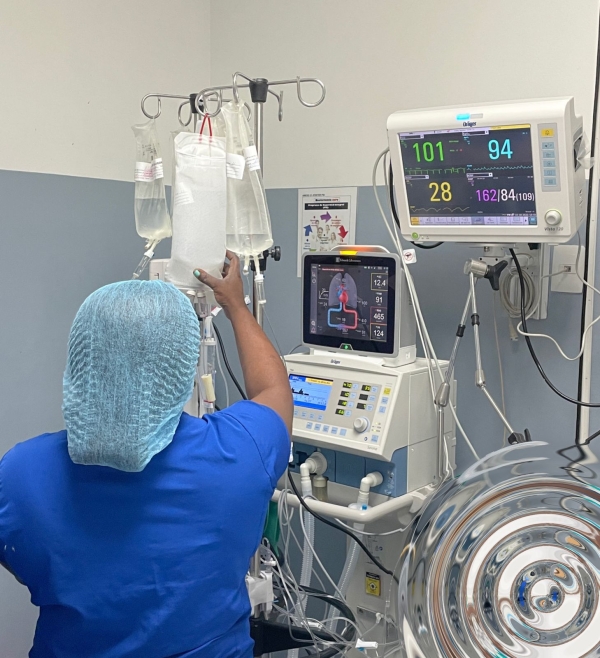 Hospital Dr. Marcelino Vélez pone en funcionamiento monitores de alta tecnología