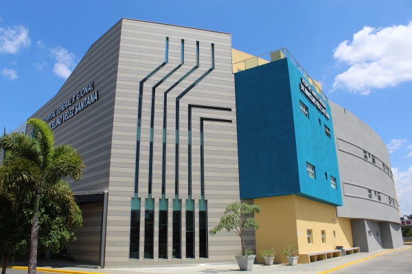 Hospital Marcelino V&eacute;lez Santana distribuye m&aacute;s de RD$14.7 millones en incentivos a su personal