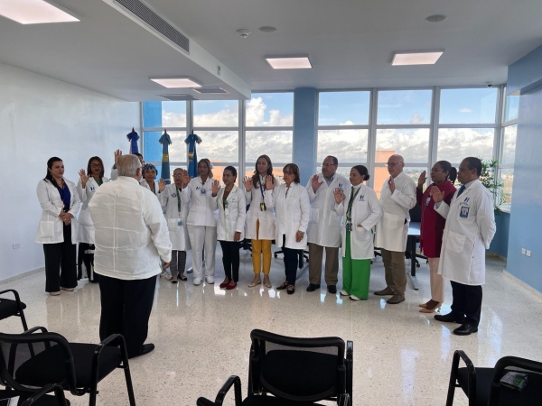 INCORT juramenta comité de trasplantes hospital   Dr. Marcelino Vélez Santana