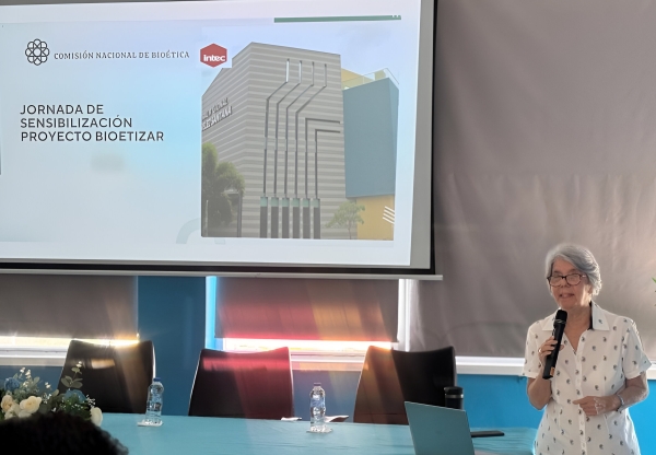 Hospital Dr. Marcelino V&eacute;lez realiza jornadas de biotizaci&oacute;n para todo su personal.