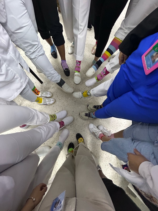 Hospital Marcelino V&eacute;lez Santana y Fundaci&oacute;n Qui&eacute;reme Como Soy Celebran el D&iacute;a Mundial del S&iacute;ndrome de Down con Charla-Conferencia