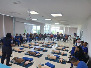 Personal del departamento de Emergencia del Hospital Dr. Marcelino V&eacute;lez Santana recibe capacitaci&oacute;n en Soporte B&aacute;sico de Vida y uso del Desfibrilador Autom&aacute;tico (BLS/DEA) &ndash; Manejo B&aacute;sico Vias A&eacute;reas.